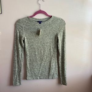 NWT Aero Long Sleeve Tee